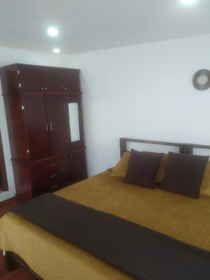 El Mochilero Hostel Riobamba Luaran gambar