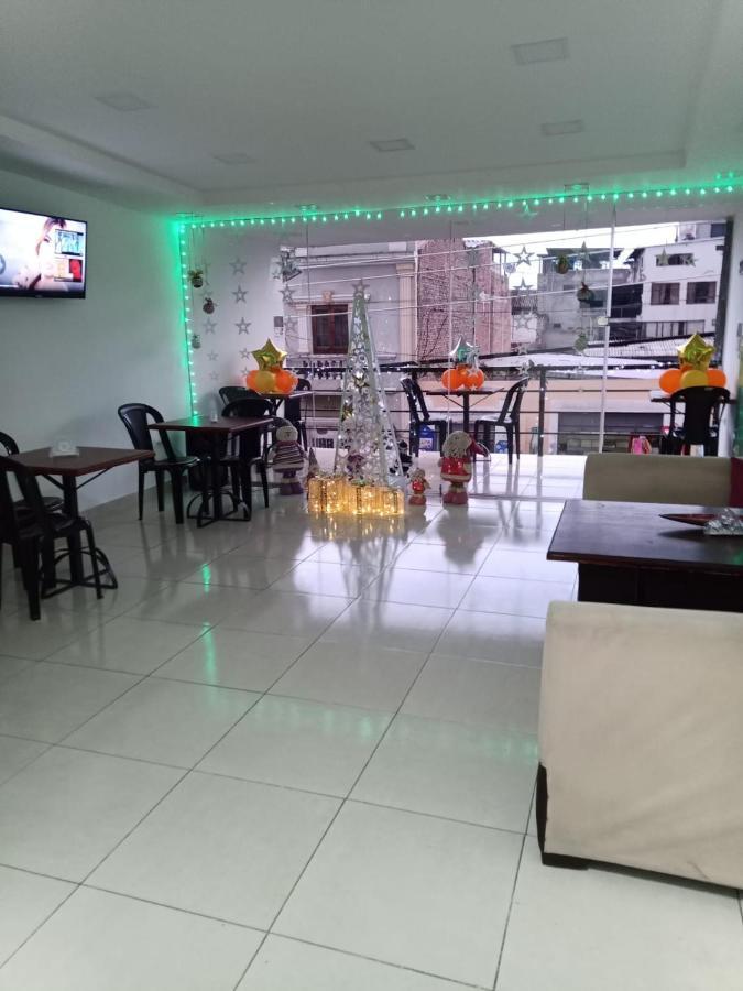 El Mochilero Hostel Riobamba Luaran gambar